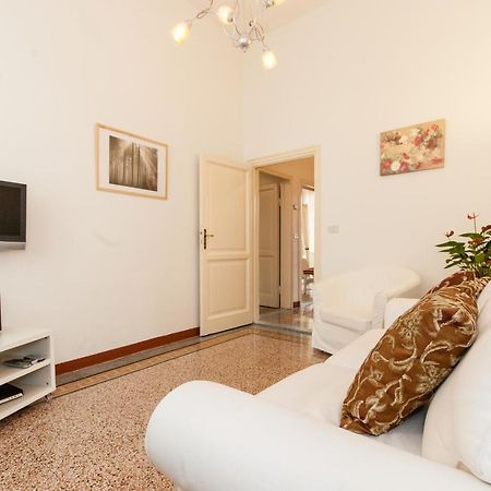 Oltrarno Apartments 佛罗伦萨 外观 照片
